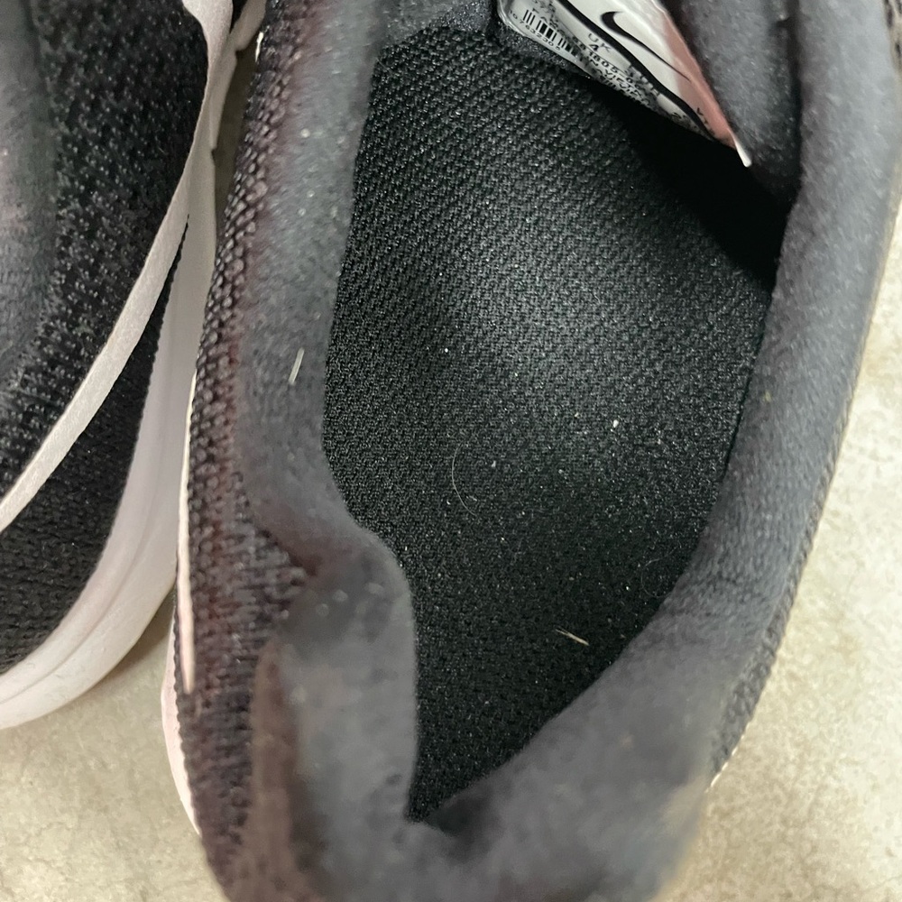 Nike Women's Black Flex Experience RN 6 Size 6.5 - Picture 7 of 8